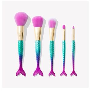 Tarte brush set